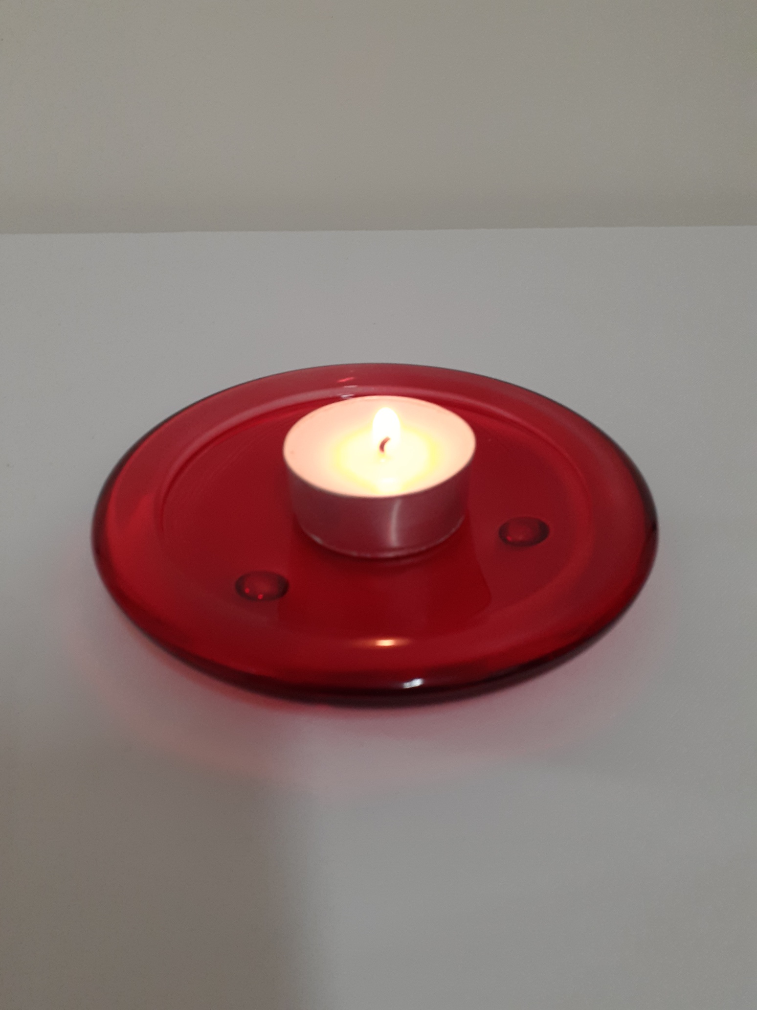 Glass Red Saucer Candle Holder - Image 4